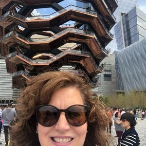 Meet your Posher, Marlo